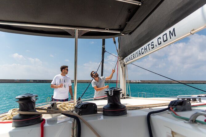 Heraklion: Private Catamaran Cruise to Dia with Meal & Drinks - An In-Depth Look at the Experience