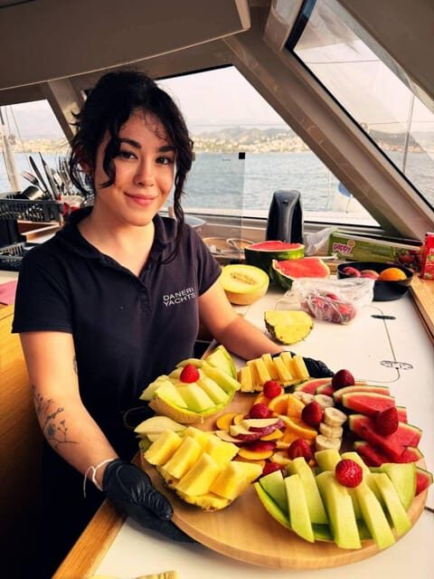 Heraklion Private Sailing Catamaran Cruise to Dia with Lunch - The Experience in Detail