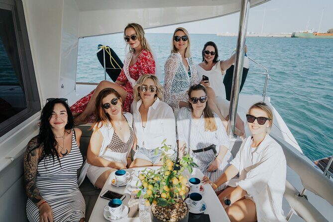 Heraklion Private Sailing Catamaran Cruise to Dia with Lunch - FAQs