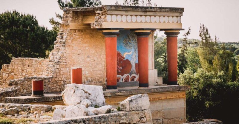 Heraklion: Private Zeus Cave, Winery, Lunch, Knossos Palace - Exploring the Itinerary: What You Can Expect