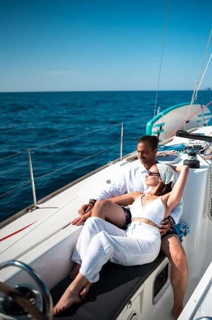 Heraklion: Sailing Trip to Dia Island with Lunch & Swimming - What to Expect from the Sailing Adventure