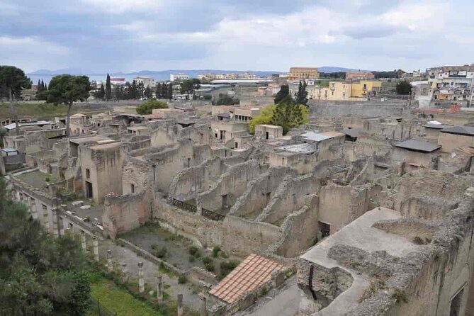 Herculaneum Guided Tour with Pick Up in Naples - FAQs About This Tour