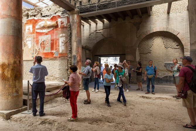 Herculaneum Private Tour with an Archaeologist - Key Points