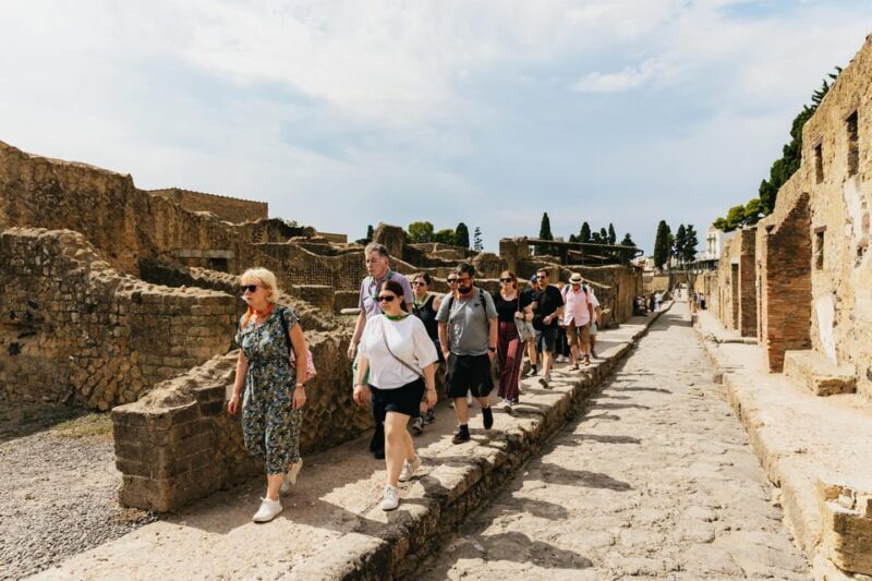 Herculaneum: Skip-the-Line Guided Tour with Archaeologist - Key Points