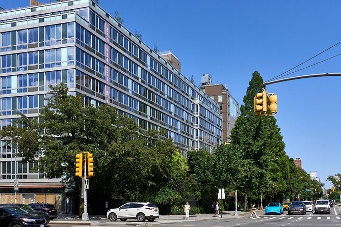 Heros Walk: Houstons Historic & Modern Marvels - Ending Point: Wrap-up at the George Bush Monument