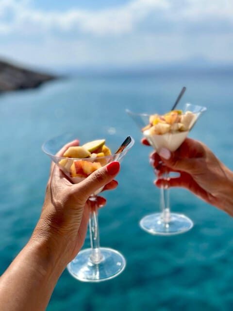 Hersonissos: Private Catamaran Cruise, Dia Island with Lunch - Key Points