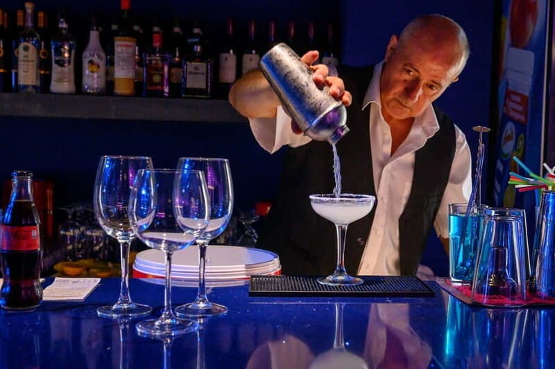 Hersonissos: Spectacular Dinner Show Ticket - What Is the Hersonissos Spectacular Dinner Show?