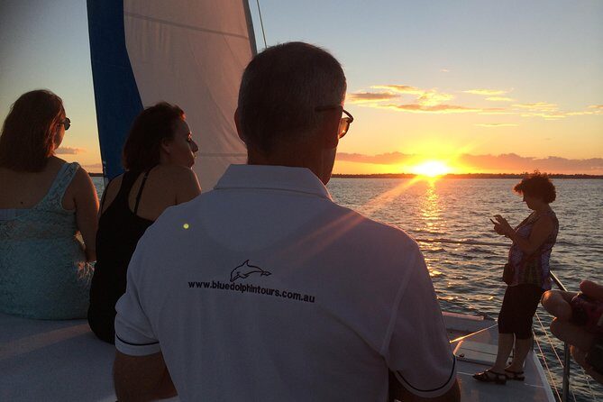 Hervey Bay Champagne Sunset Sail - Setting the Scene: What the Tour Includes