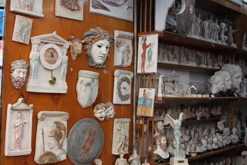 Hidden Artists in Plaka - Discovering Plaka’s Artistic Charm
