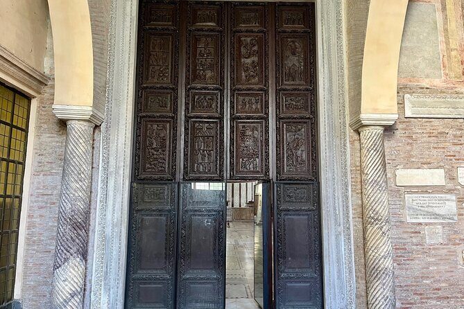 Hidden Gems of Rome: Santa Sabina, Santa Prisca & Stunning Views - Who This Tour Is Best For