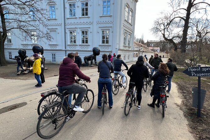 Hidden Prague Bike Tour - FAQ