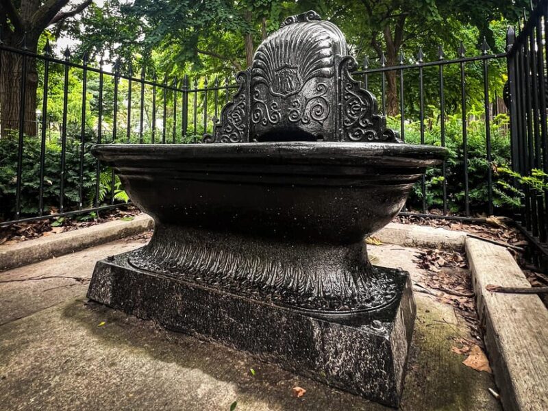 Hidden Toronto City Walking Tour - Deep Dive into the Tour Itinerary