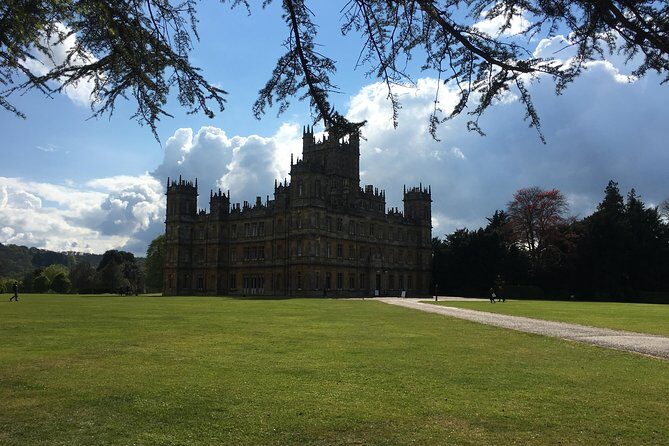 Highclere Castle Private Round Trip Transportation Service - How about the reviews?