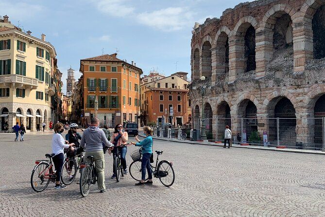 Highlights and hidden gems Verona Bike Tour - Stop 1: Arena di Verona (Piazza Bra) Without the Guesswork