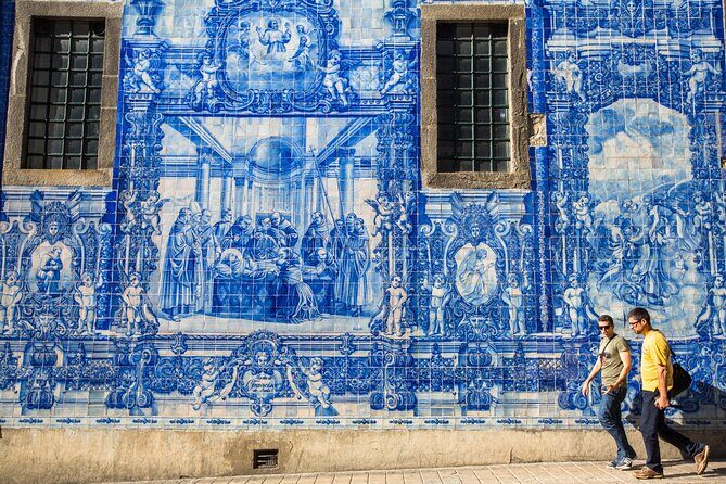 Highlights and Secrets of Lisbon Private Walking Tour - A Closer Look at the Tour Itinerary