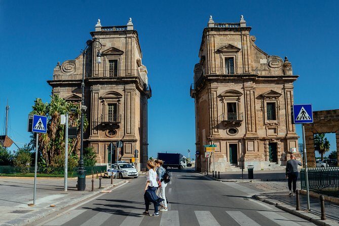 Highlights & Hidden Gems With Locals: Best of Palermo Private Tour - Let’s Break Down the Experience