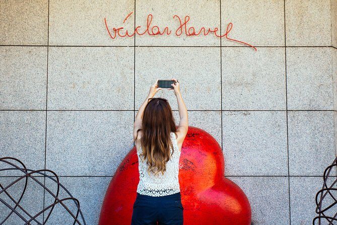 Highlights & Hidden Gems With Locals: Best of Prague Private Walking Tour - Authentic Traveler Feedback