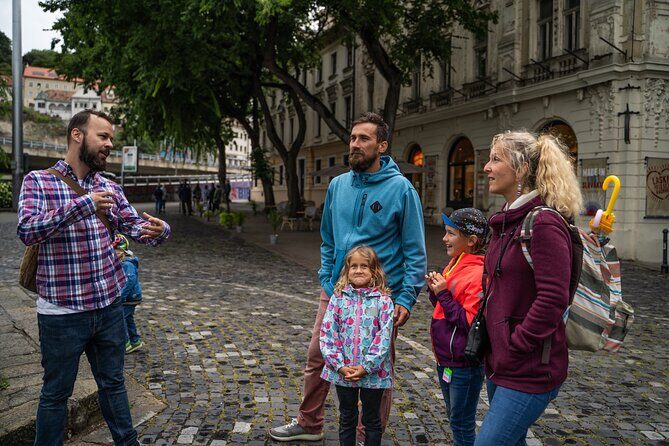 Highlights of Bratislava's Old Town with Castle - Price and Value Considerations