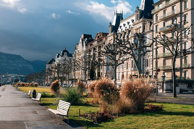 Highlights of Geneva: Dark History Quest Experience - The Practical Side: Price, Duration, and Accessibility