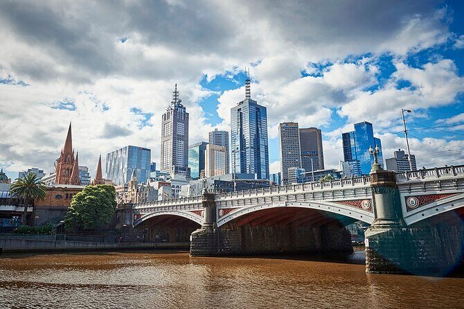 Highlights of Melbourne Cruise - A detailed look at the Melbourne Highlights of the Yarra River Cruise