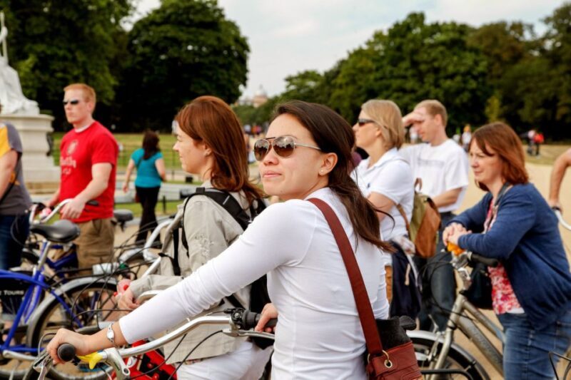 Highlights of Royal London Bike Tour (3 Hours) - Price and Value