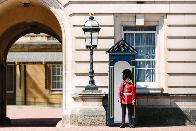 Highlights of Royal London Bike Tour including Hyde Park - Common Questions Travelers Have