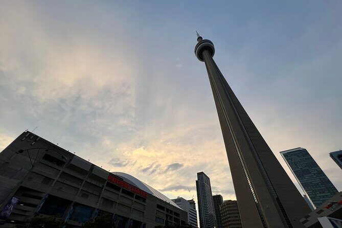 Highlights of Toronto city tour with private transfers - FAQ