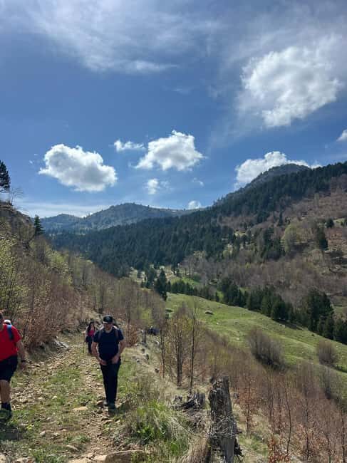 Hike to Valamaras Glacial Lakes with Pickup from Korça - FAQ