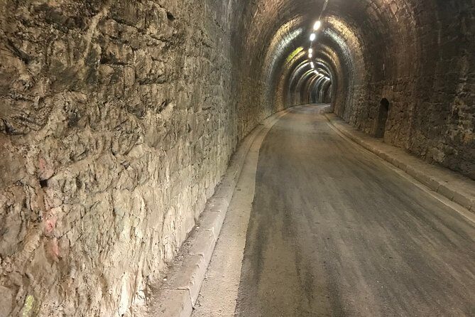 Hiking, eating and relaxing in an 18th century Spa near Oviedo - Relaxing at Las Caldas Spa