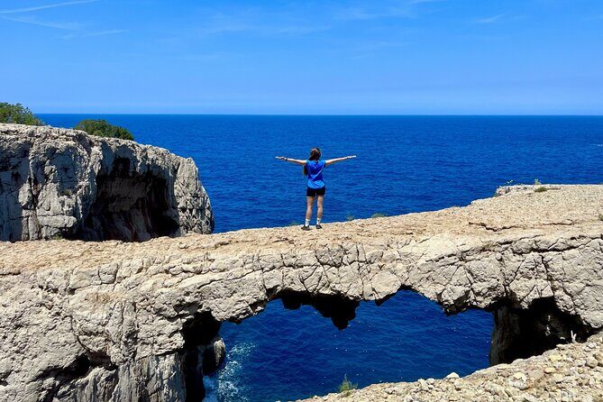 Hiking guide tours in Ibiza - Explore stunning views with us! IHL - Key Points