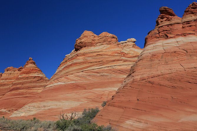 Hiking in Kanab: Famous Teepees of Vermilion Cliffs National Monument near Wave - Who Should Consider This Tour?