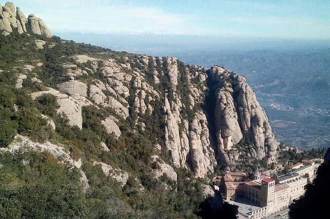 Hiking In Montserrat,near Barcelona - Weather and Clothing Considerations