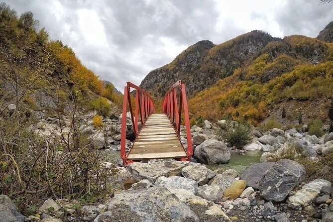 Hiking Tour of Valbona & Theth in 3 Days from Tirana -small Group - FAQ