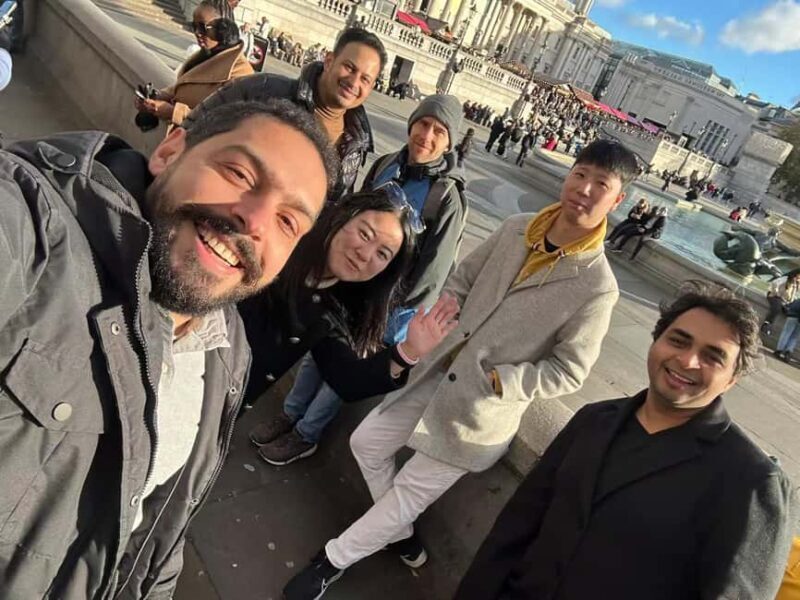 Hilarious London Games Tour: Big Ben and London Eye - Key Points