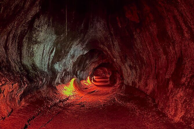 Hilo Excursion Volcanoes Akaka Falls And Black Sand Beach - Punaluu Black Sand Beach