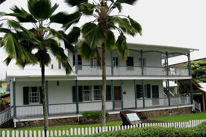 Hilo History and Legends (APP) Audio Self Guided Walking Tour - The Experience of Walking and Listening