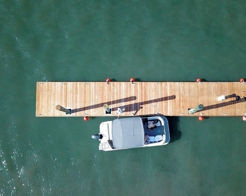 Hilton Head Island: Pontoon Boat Rental - FAQs