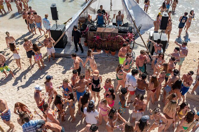HipHop Catamaran Party from Cancun to Isla Mujeres - The Snags and Considerations