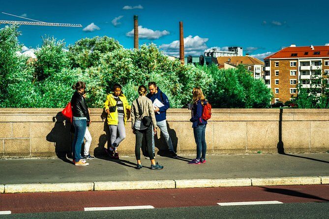 Hipstoric Grünerløkka Private Walking Tour - Nature and Neighborhoods