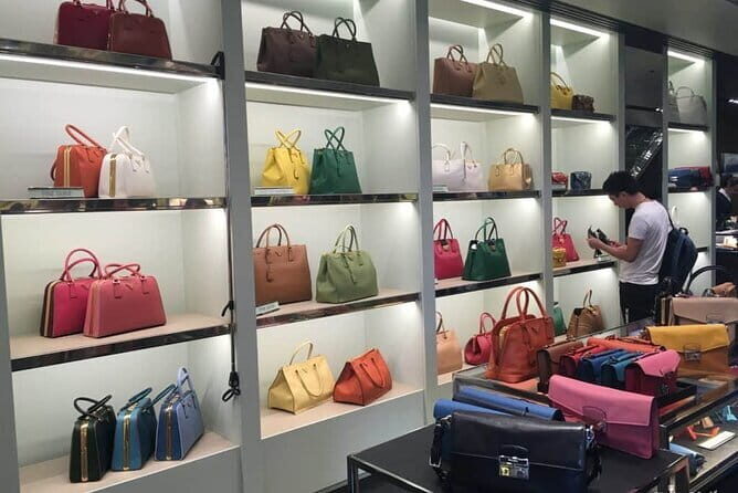 Hire a driver for The Mall Outlet - Limousine Service Florence - Pricing and Value