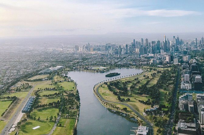 Hire Photographer, Professional Photo Shoot - Melbourne - The 3-Hour Option: For Larger Groups or Portfolio Building