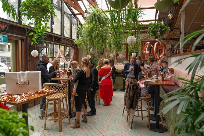 Hire Photographer, Professional Photo Shoot - Orlando - Who Should Consider This Experience?