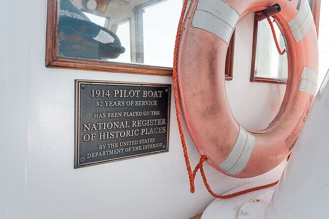 Historic Bay Cruise Aboard 1914 Pilot boat with General Admission - The Experience in Detail