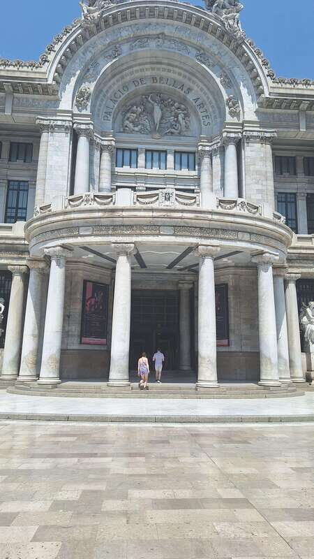 Historic Center: Private tour with murals, history, and churros - What’s Included and What to Expect