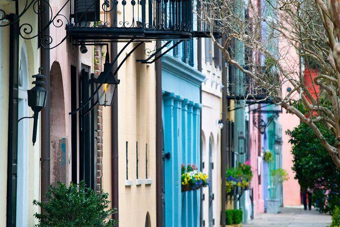 Historic Charleston Walking & Storytelling Tour - Key Points