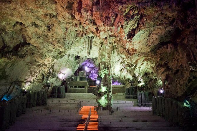 Historic Gibraltar Rock and St Michael's Cave Tour from Seville - Free Time in Gibraltar: Shopping, Food, and Atmosphere