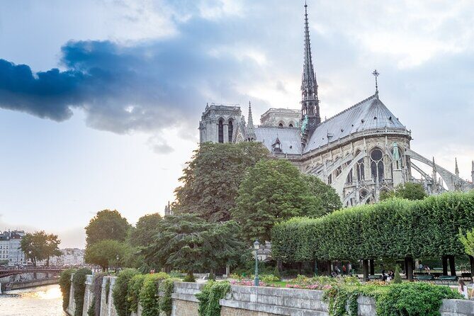 Historic Heart of Paris: Île de la Cité Walking Tour - Final Thoughts