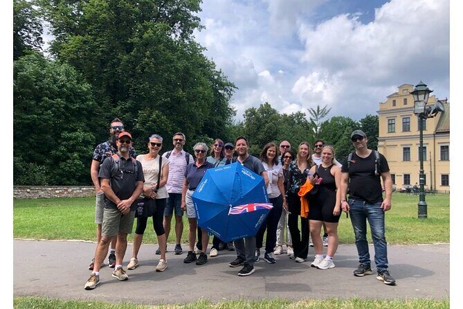 Historic Krakow : Old Town & Wawel Castle Walking tour - Who Is This Tour Best For?