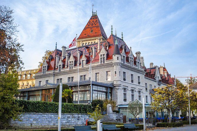 Historic Lausanne: Exclusive Private Tour with a Local Expert - Walking Through Lausanne’s Top Landmarks