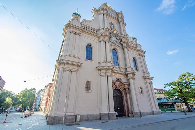Historic Munich: Exclusive Private Tour with a Local - Authentic Voices: What Past Travelers Say